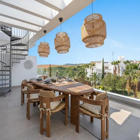 Garden For 3 Estepona